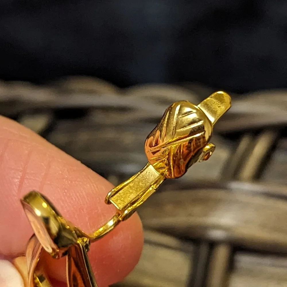 Trifari vintage gold